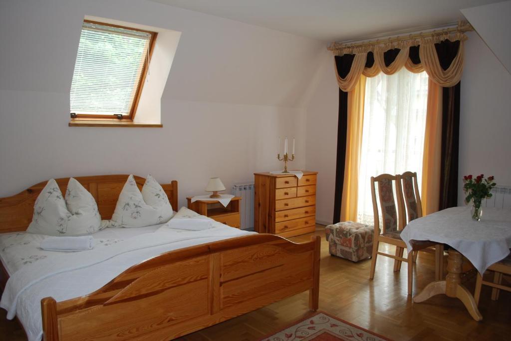 Bialy Dworek Zakopane Phòng bức ảnh